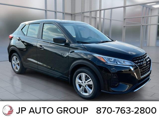 2025 Nissan Kicks Play