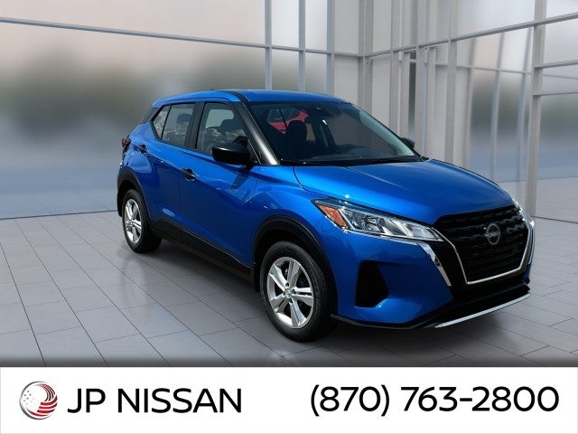 2025 Nissan Kicks Play